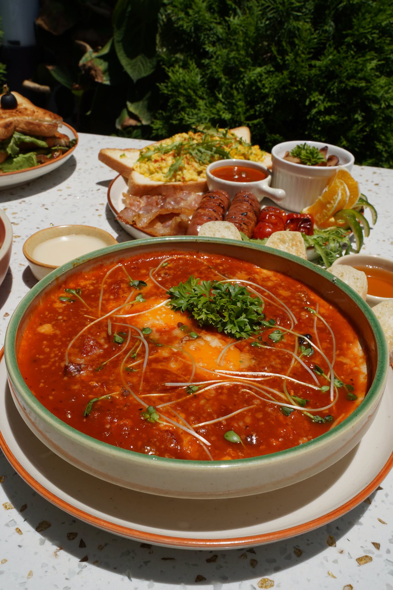 Brunch thực tế tại D.Cafe